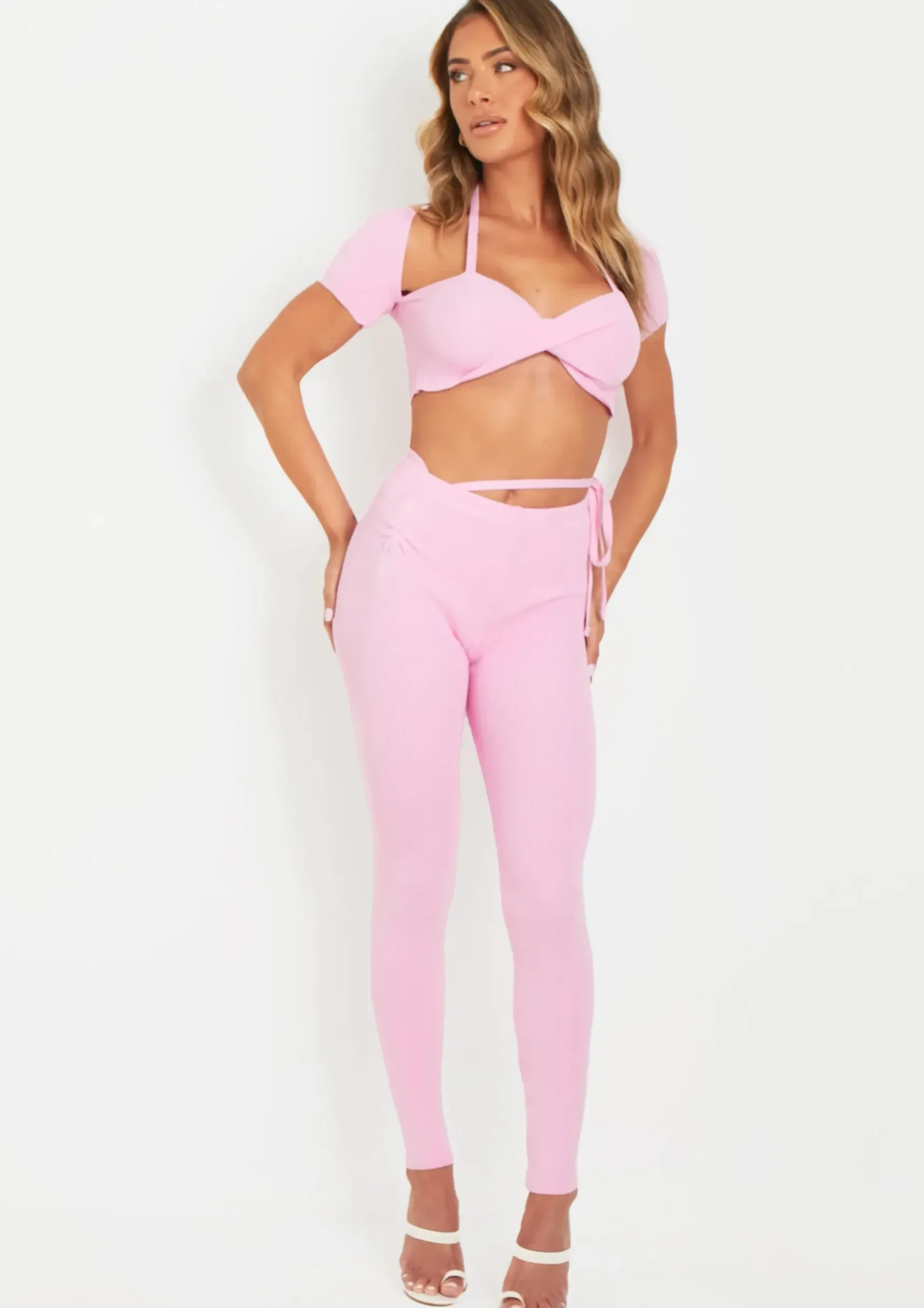 Anna Pink Twist Front Cap Sleeve Crop Top^Missy Empire Hot