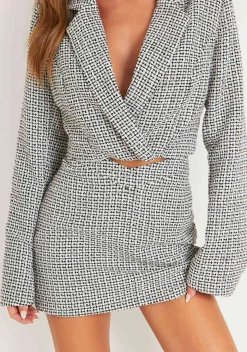 Blair Black Tweed Tailored Cropped Blazer^Missy Empire Shop
