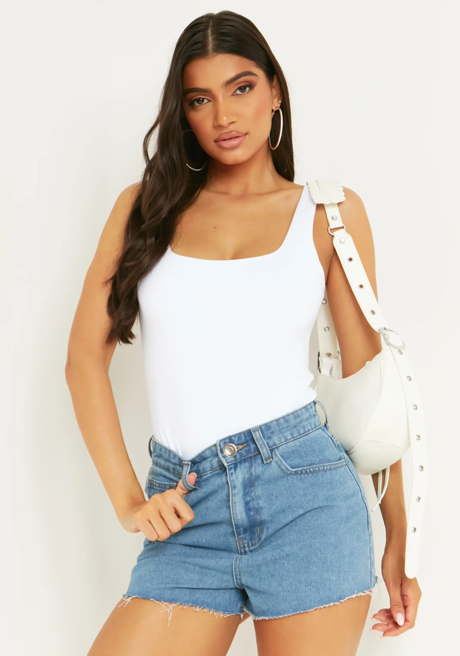 Store Jenna Blue Mid Wash Denim Shorts Women Shorts