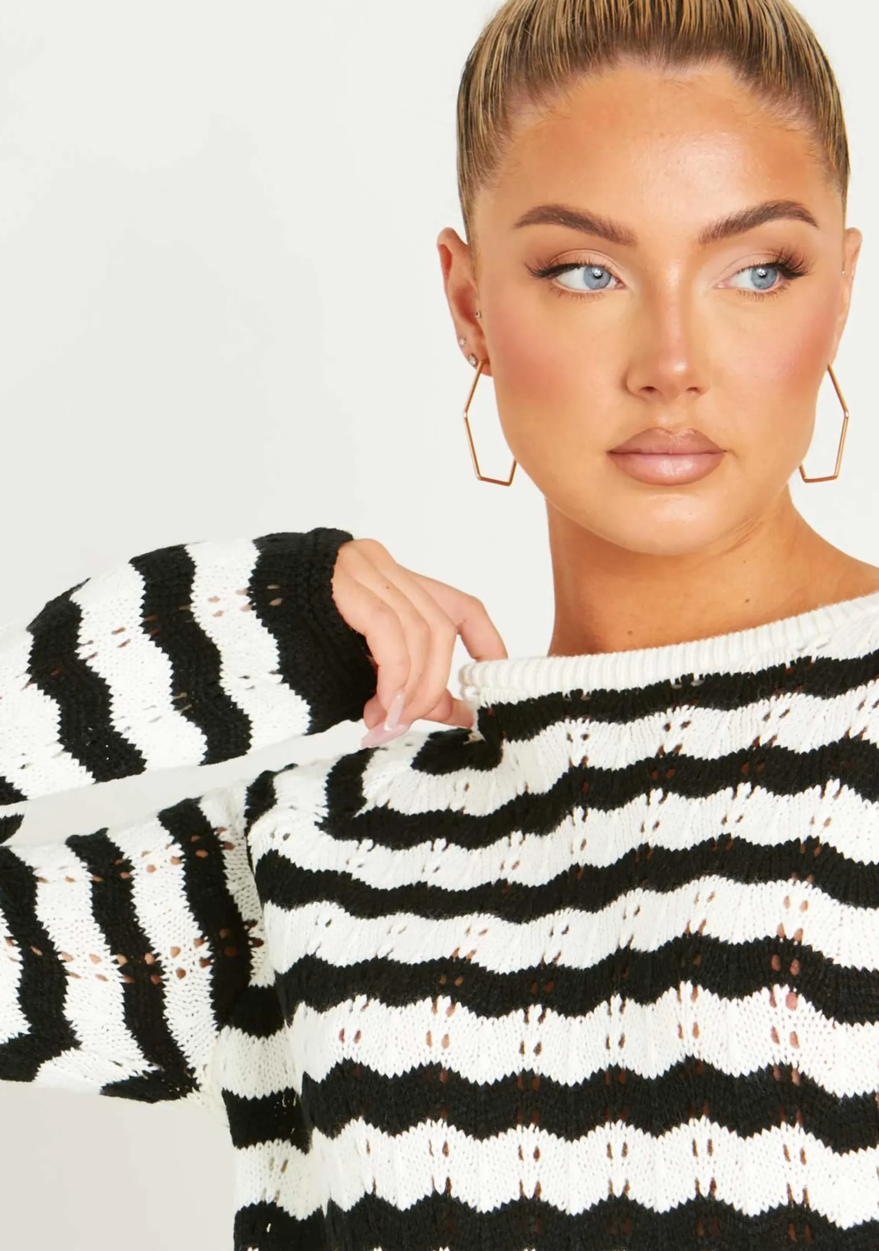 Flash Sale Kaylee Black And White Crochet Mini Dress Women Dresses