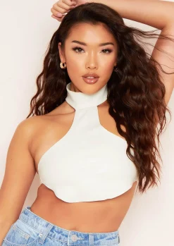 Lean Ivory Pu Halterneck Croc Print Curved Hem Crop Top^Missy Empire Clearance