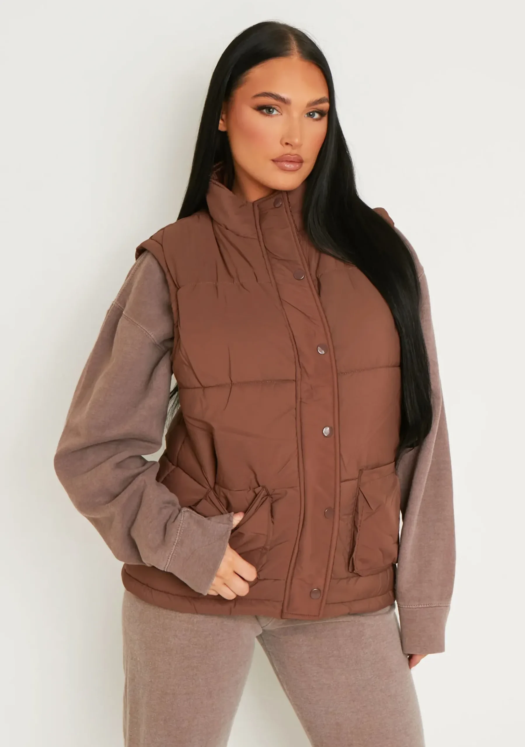 Mary Chocolate Pocket Detail Sleeveless Padded Gilet^Missy Empire Flash Sale