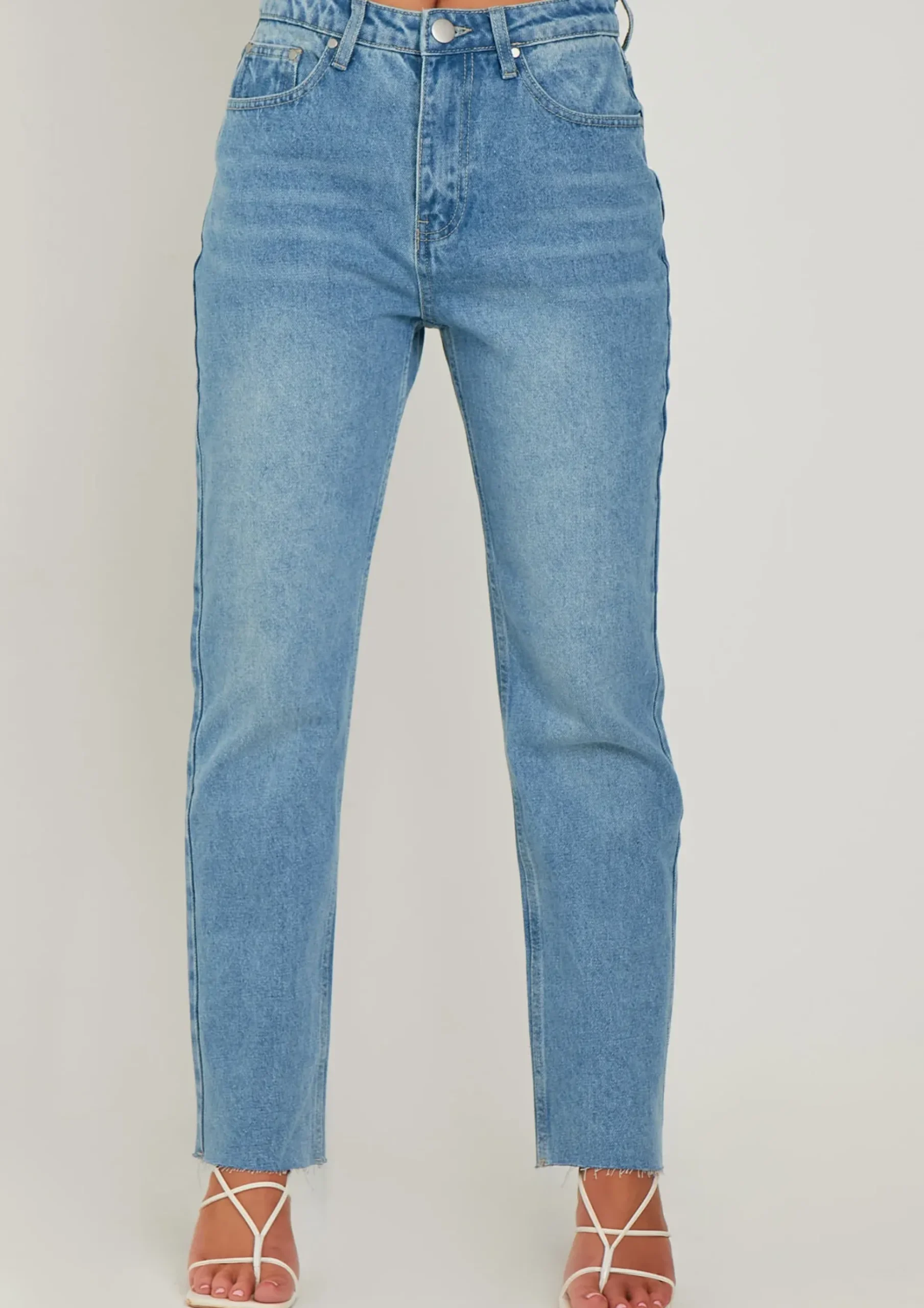 Olivia Mid Wash Blue Raw Hem Denim Mom Jeans^Missy Empire Clearance