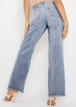 Phoebe Denim Light Wash Frayed Raw Hem Jeans^Missy Empire Store