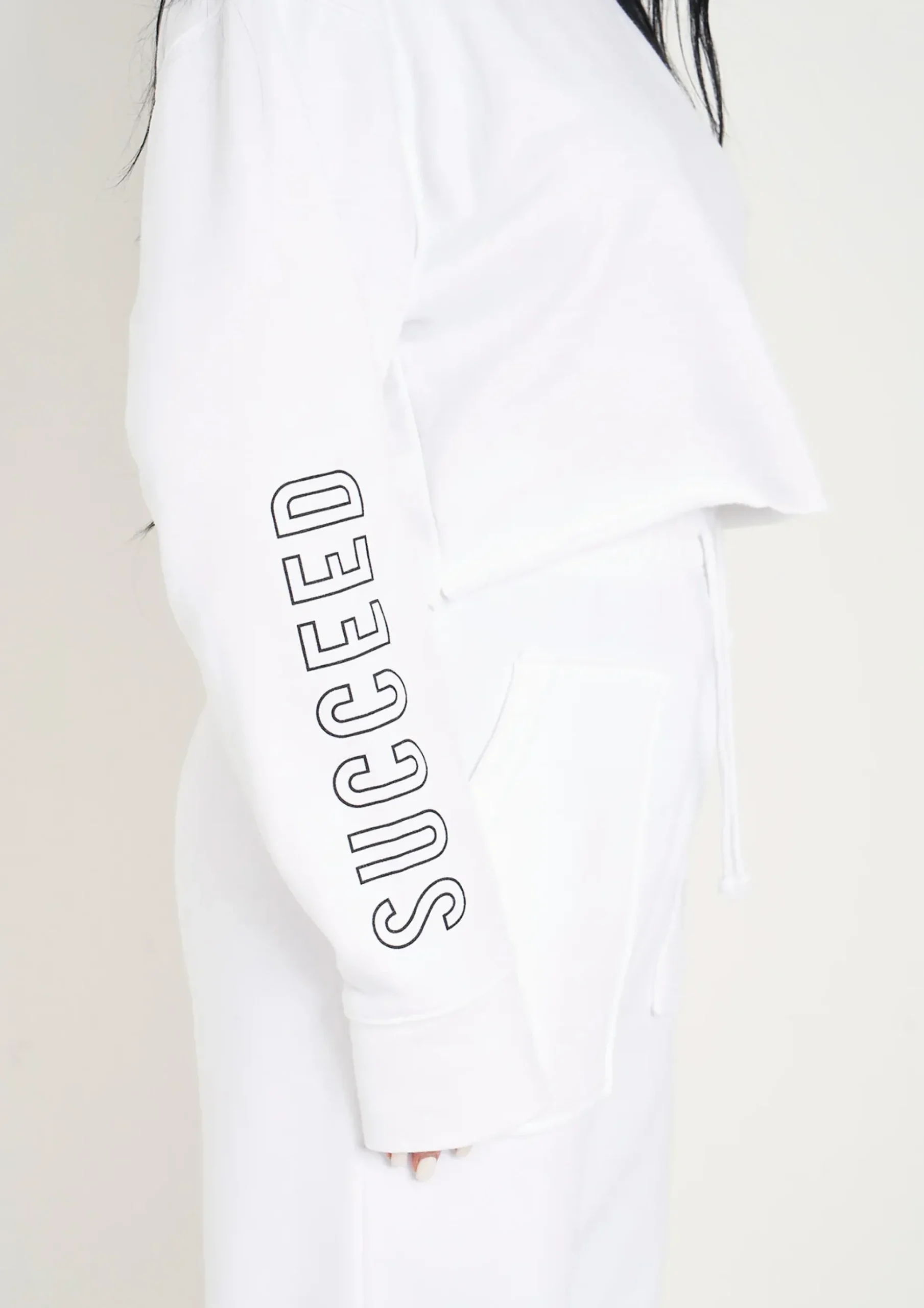 New Sofia White Black Succeed Slogan Cropped Sweatshirt Women Tracksuits