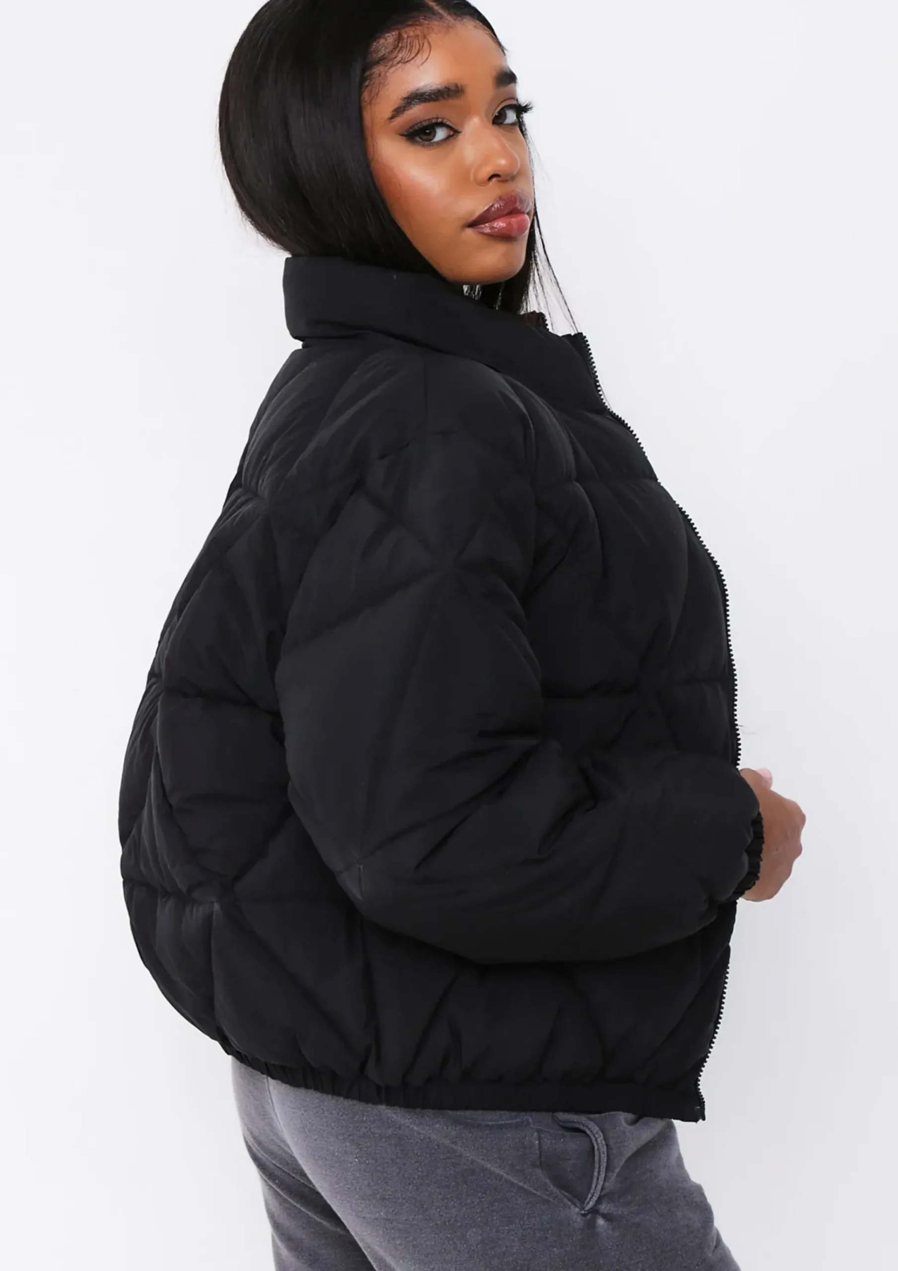 Zarina Black Diamond Quilted Logo Padded Puffer Coat^Missy Empire Outlet