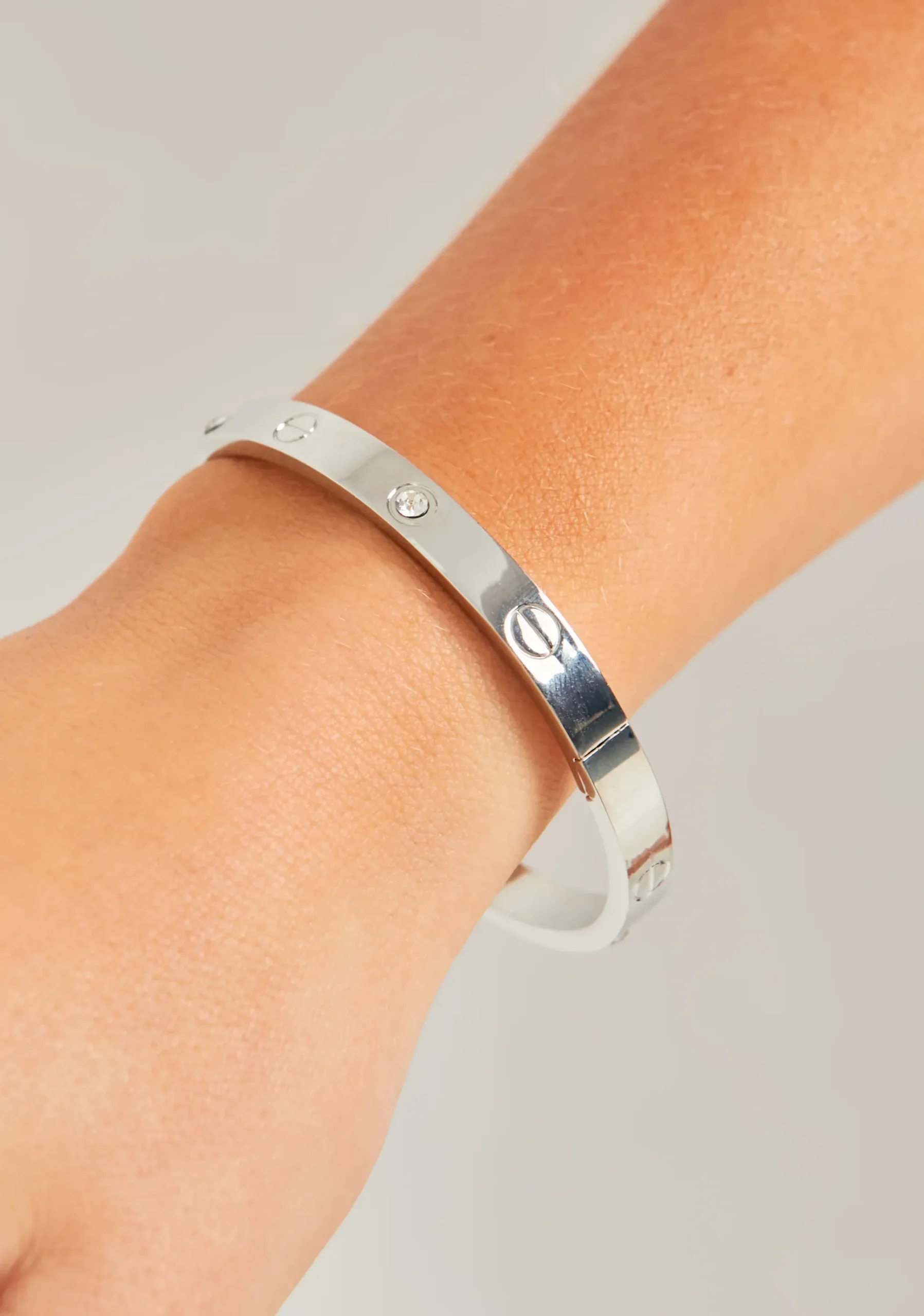 Fashion Zayna Silver Engraved Diamante Stud Bangle Bracelet Women Bracelets